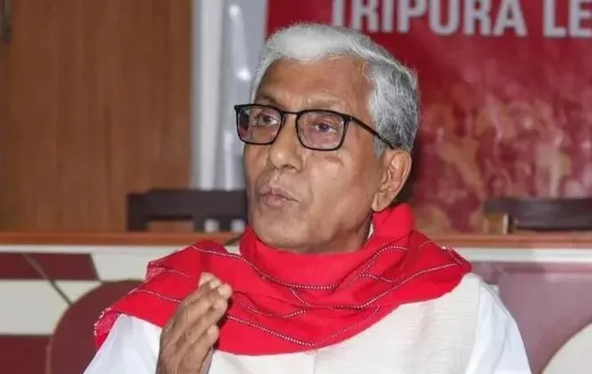 भाजपा सरकार के खिलाफ लोगों के गुस्से का फायदा उठाएं माकपा कार्यकर्ता: माणिक सरकार