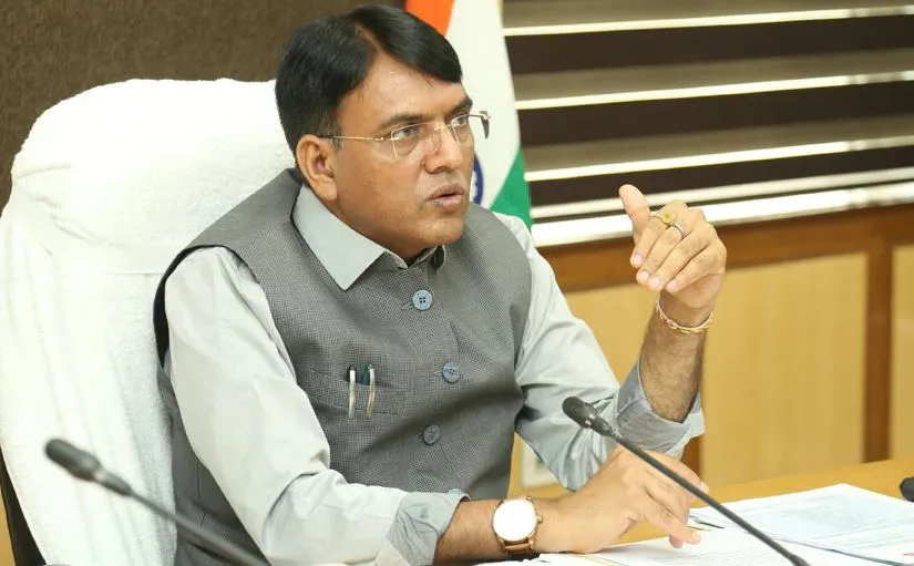 भारत को वैश्विक चिकित्सा केंद्र बनाने के लिए सरकार प्रतिबद्ध: मनसुख मांडविया