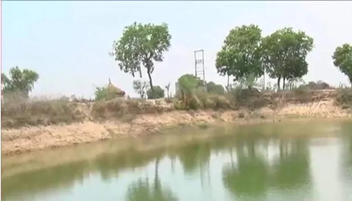 मथुरा: खारे पानी की समस्या से निजात दिला सकती है अमृत सरोवर योजना