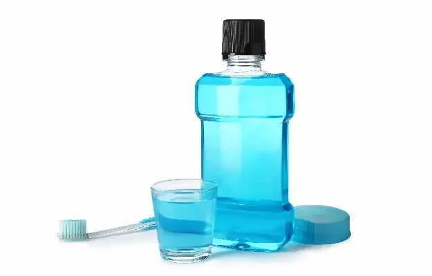माउथवॉश: क्या है, फायदे, नुकसान, लाभ, उपयोग, इस्तेमाल करने का तरीका - Mouthwash kya hai, fayde, nuksan, upyog, kaise use kare