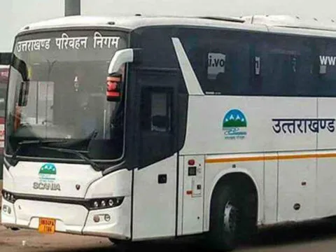 काशीपुर: सर्वर ठप होने से बसों में काटे गए मैनुअल टिकट, 75 हजार की चपत भी लगी
