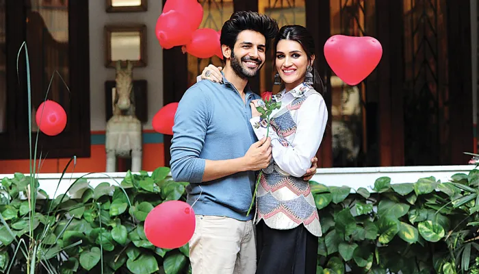 Kartik Aaryan को डेट करने की बात पर Kriti Sanon  ने तोड़ी चुप्पी, कही यह बात