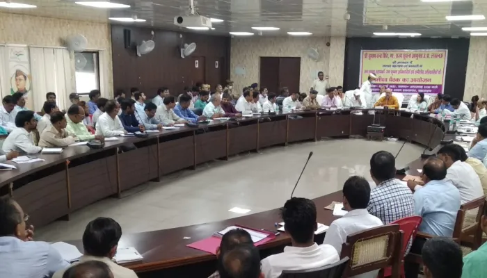 समय से जनसूचना के मामलों का करें निस्तारण: राज्य सूचना आयुक्त