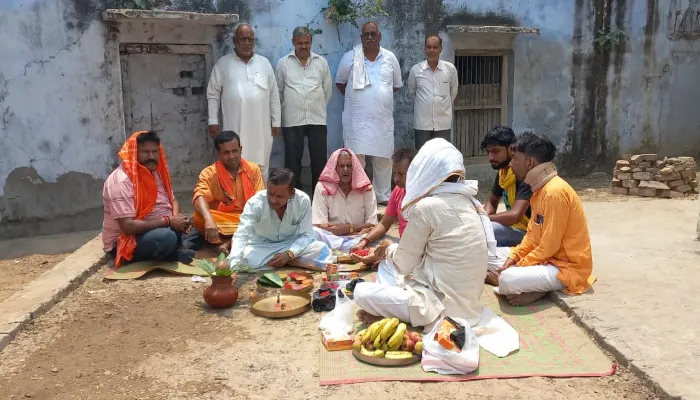 बहराइच: रामजानकी मंदिर परिसर में बनेगा भगवान परशुराम का मंदिर, हुआ भूमि पूजन