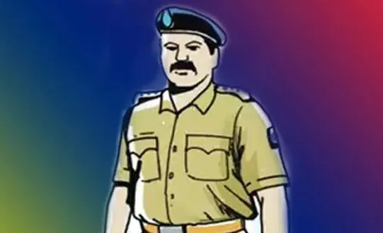 छत्तीसगढ़: आग बुझाने के प्रयास में एक पुलिसकर्मी गंभीर रूप से घायल, दो दमकलकर्मी जख्मी