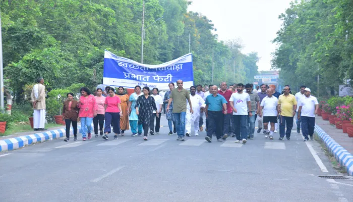 रायबरेली: NTPC में प्रभात फेरी के साथ स्वच्छता पखवाड़ा का शुभारंभ