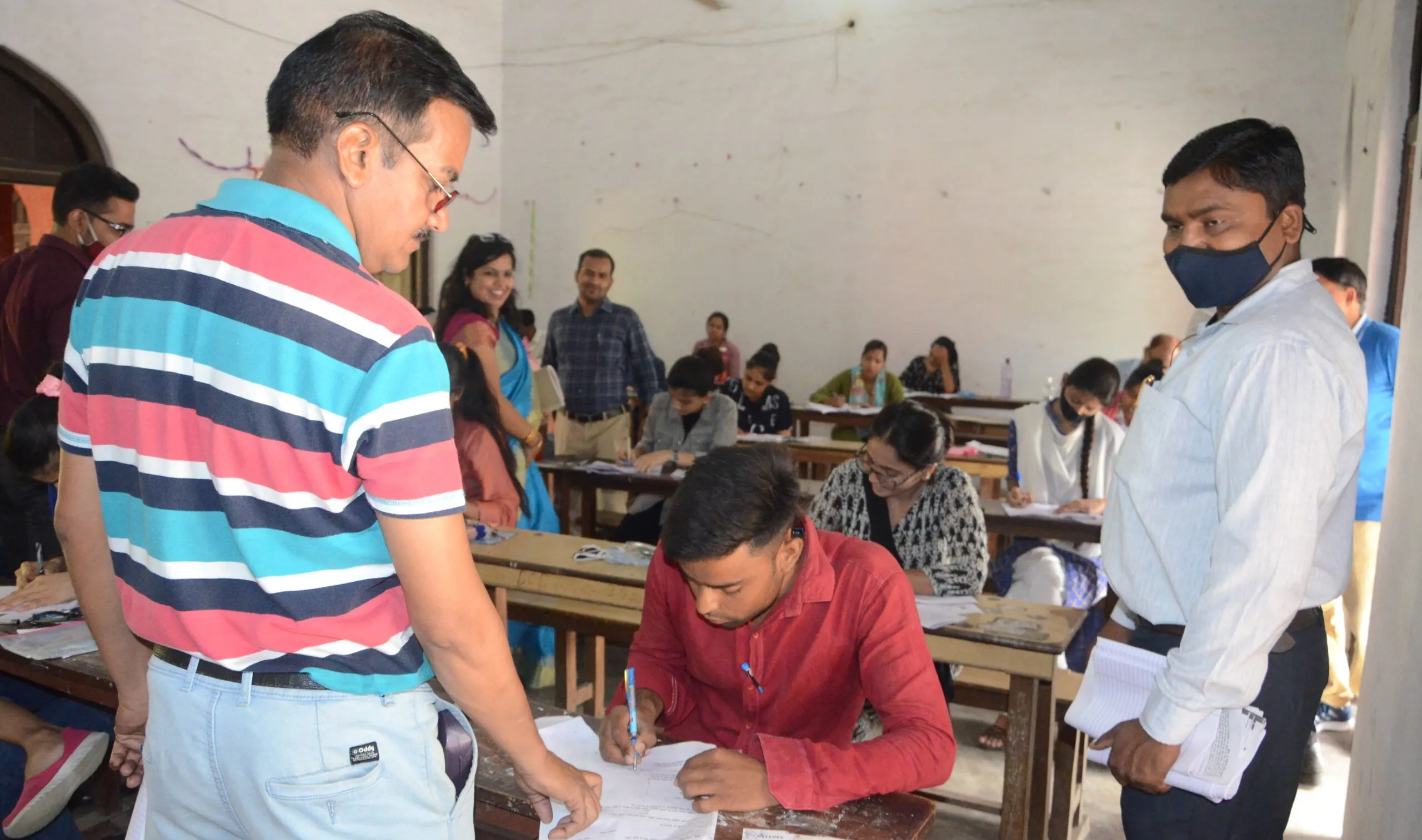 बरेली: एलएलबी की परीक्षा में तीन और नकलची पकड़े गए