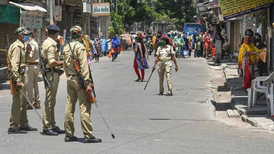 खरगोन हिंसा: 24 दिन बाद शहर को मिली राहत, प्रशासन ने कर्फ्यू हटाने के दिए निर्देश