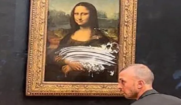 Monalisa Painting: मोनालिसा की पेंटिंग पर व्यक्ति ने फेंका केक, गिरफ्तार