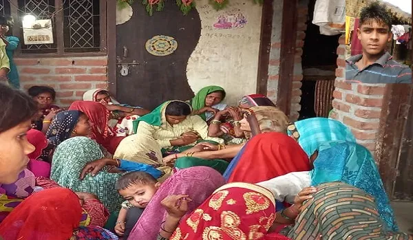 अमरोहा : अज्ञात वाहन की टक्कर से युवक की मौत, मचा कोहराम