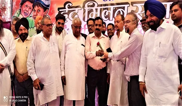 रामपुर : ईद मिलन समारोह में पेश की सौहार्द की मिसाल
