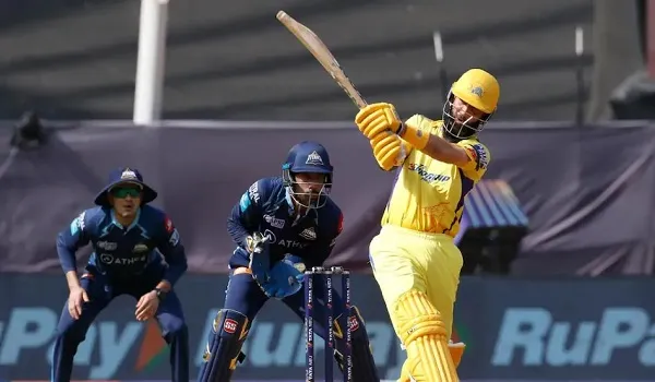 IPL-2022: गायकवाड़ का अर्धशतक, CSK ने बनाये पांच विकेट पर 133 रन