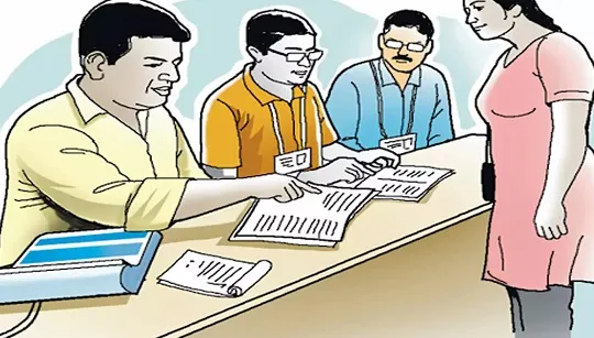 मुरादाबाद : चुनाव में ड्यूटी न आने पर 142 कर्मचारियों का कटा दो दिन का वेतन