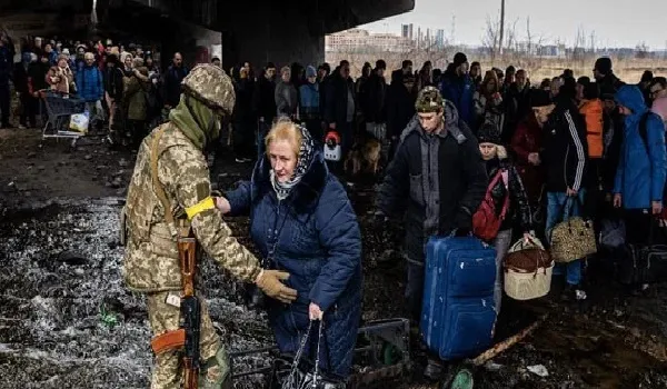 Russia Ukraine War: डोनबास से 24 घंटों में निकाले गए लगभग 17 हजार से अधिक लोग