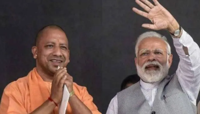 लखनऊ एयरपोर्ट पहुंचे पीएम मोदी, मुख्यमंत्री योगी और दोनों डिप्‍टी सीएम ने किया स्‍वागत