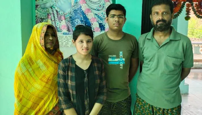 रायबरेली: दिशा की आवाज में है जादू, सुनकर चकित हुये लोग…