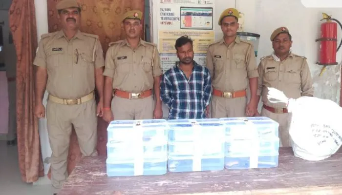 अमेठी: अवैध असलहा फैक्ट्री का पुलिस ने किया भंडाफोड़, एक गिरफ्तार