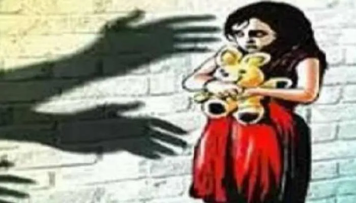 लखनऊ : दस साल की बच्ची के साथ युवक ने किया दुष्कर्म, केस दर्ज