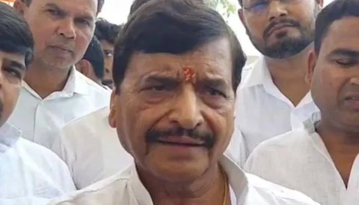 शिवपाल ने की सीएम योगी की तारीफ, अखिलेश पर साधा निशाना, कहा- हमारा साथ लेते तो आज सत्ता में होते