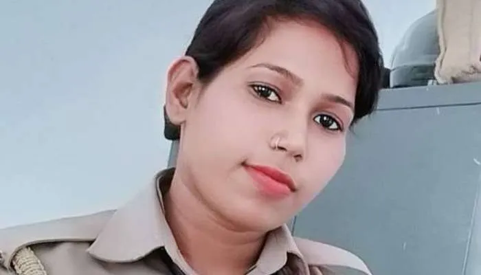 लखनऊ: पहले काटी हाथ की नस, फिर लगाया गले में फंदा, छुट्टी से लौटी महिला सिपाही ने दी जान