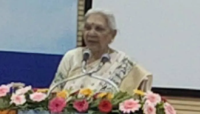 सर्वाइकल कैंसर व एचवीपी टीकाकरण कार्यक्रम को राज्यपाल ने किया संबोधित, बेटियों को लेकर कही यह बड़ी बातें