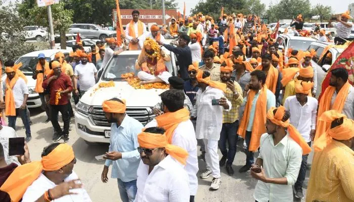 भाजपा सांसद बृजभूषण शरण सिंह ने अयोध्या से निकाली उत्तर भारतीय स्वाभिमान यात्रा