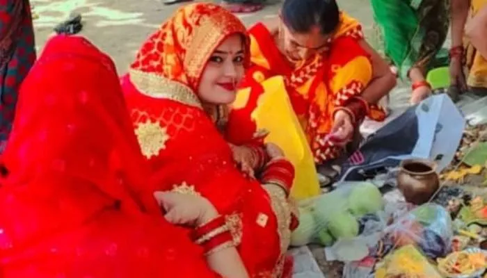हरदोई गंगा मैया में जब तक पानी रहे मेरे साजन तेरी जिंदगानी रहे…