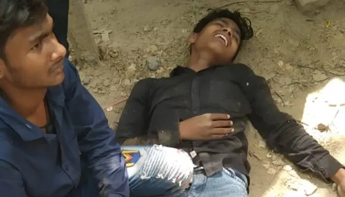 उन्नाव: स्कूल में पूर्व छात्र की पिटाई करने वाले शिक्षक पर बुआ ने लगाया गंभीर आरोप, केस दर्ज