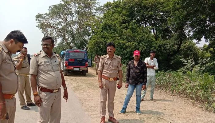 सीतापुर: नहर में उतराता मिला अज्ञात शव, नहीं हो पाई शिनाख्त