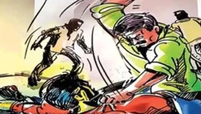 बाराबंकी: रास्ते के विवाद को लेकर दो पक्षों में जमकर चले लाठी-डंडे व कुल्हाड़ी, कई घायल