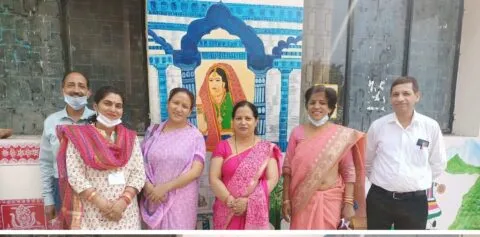 हल्द्वानी: बोर्ड उत्तर पुस्तिकाओं का मूल्यांकन अंतिम चरण पर, निरीक्षण को जीजीआईसी पहुंची‍ं बेसिक शिक्षा निदेशक