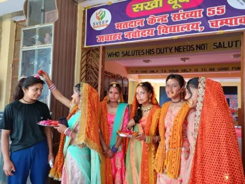 चंपावत उपचुनाव: वोटिंग को लेकर युवाओं, बुजुर्गों और महिलाओं में दिख रहा गजब का उत्साह… देखें Exclusive तस्वीरें