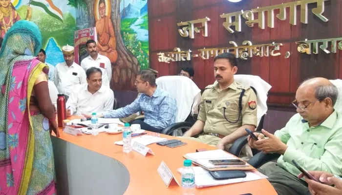 बाराबंकी: तहसील दिवस में बेबस दिखे फरियादी, नहीं हो सका शिकायतों का समाधान