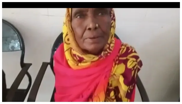 बहराइच: बांका लेकर पति को मारने दौड़ी पत्नी को जब सास ने रोका तो नाराज बहू ने उठाया यह कदम