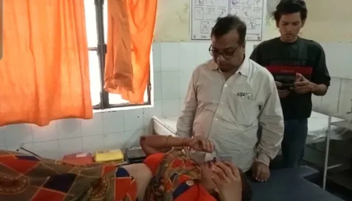 अलीगढ़: खेत में सांड घुसने को लेकर हुआ विवाद, बचाव के लिए गई महिला की काटी नाक, 5 लोग गंभीर घायल