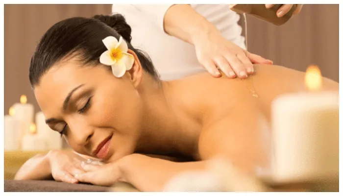 मजबूत हड्डियों और शाइनिंग स्किन के लिए डेली करें इन तेलों से मालिश, त्वचा होगी जवां