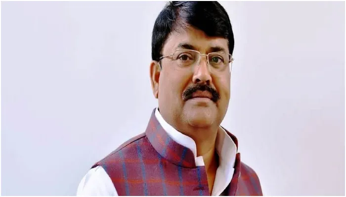 फतेहपुर: विधायक जय कुमार जैकी पर हुआ जानलेवा हमला, कार सवार युवकों ने मारी जोरदार टक्कर, दो गिरफ्तार