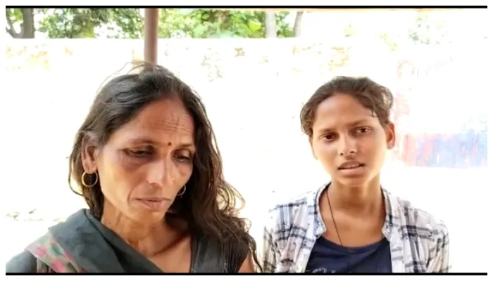 बहराइच: हिस्सा मांगने पर परिवार के लोगों ने की मां, बेटी की पिटाई