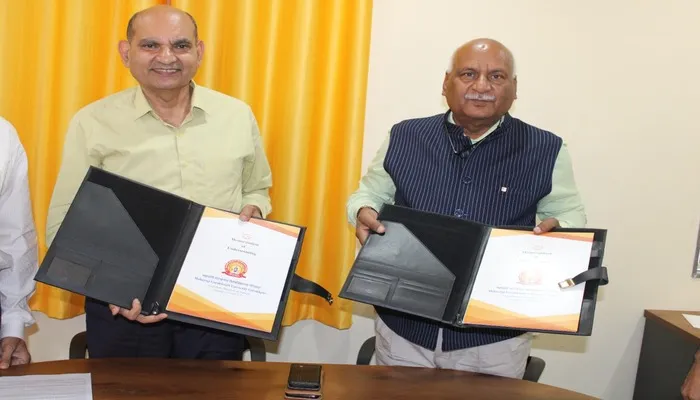 गोरखपुर : आयुर्वेद को मॉडर्न मेडिसिन के समानांतर खड़ा करने के प्रयास शुरू