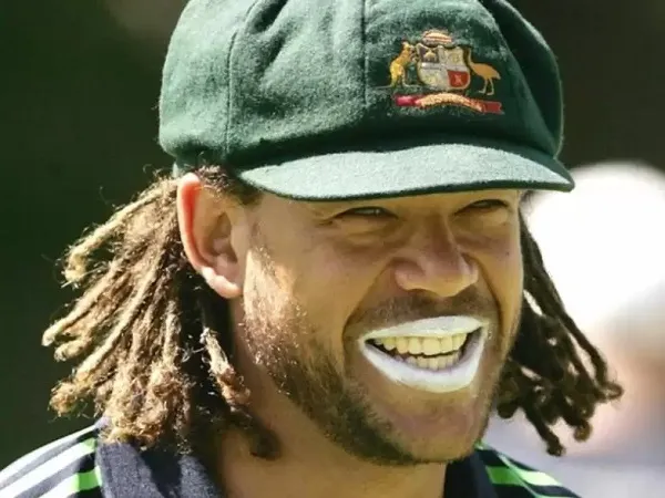 Andrew Symonds Death : होठों पर व्हाइट क्रीम क्यों लगाते थे एंड्रयू साइमंड्स? जानिए दिग्गज क्रिकेटर से जुड़ी बातें