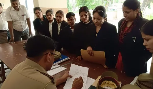 मुरादाबाद : मोबाइल फोन पर महिला अधिवक्ता को मिली अपहरण की धमकी, आरोपी की तलाश में जुटी पुलिस