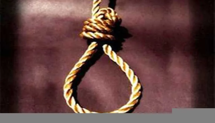 आजमगढ़: शादी समारोह में आये युवक ने पेड़ से लटक कर की दी जान