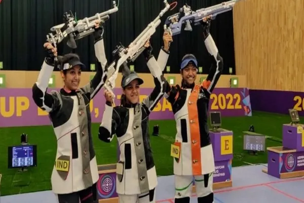 ISSF World Cup : भारत ने महिलाओं की 10 मीटर एयर राइफल टीम स्पर्धा में जीता स्वर्ण पदक