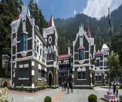 हल्द्वानी में रेलवे भूमि अतिक्रमण मामला: हाईकोर्ट ने रिकॉर्ड में लिए अतिक्रमण संबंधी दस्तावेज