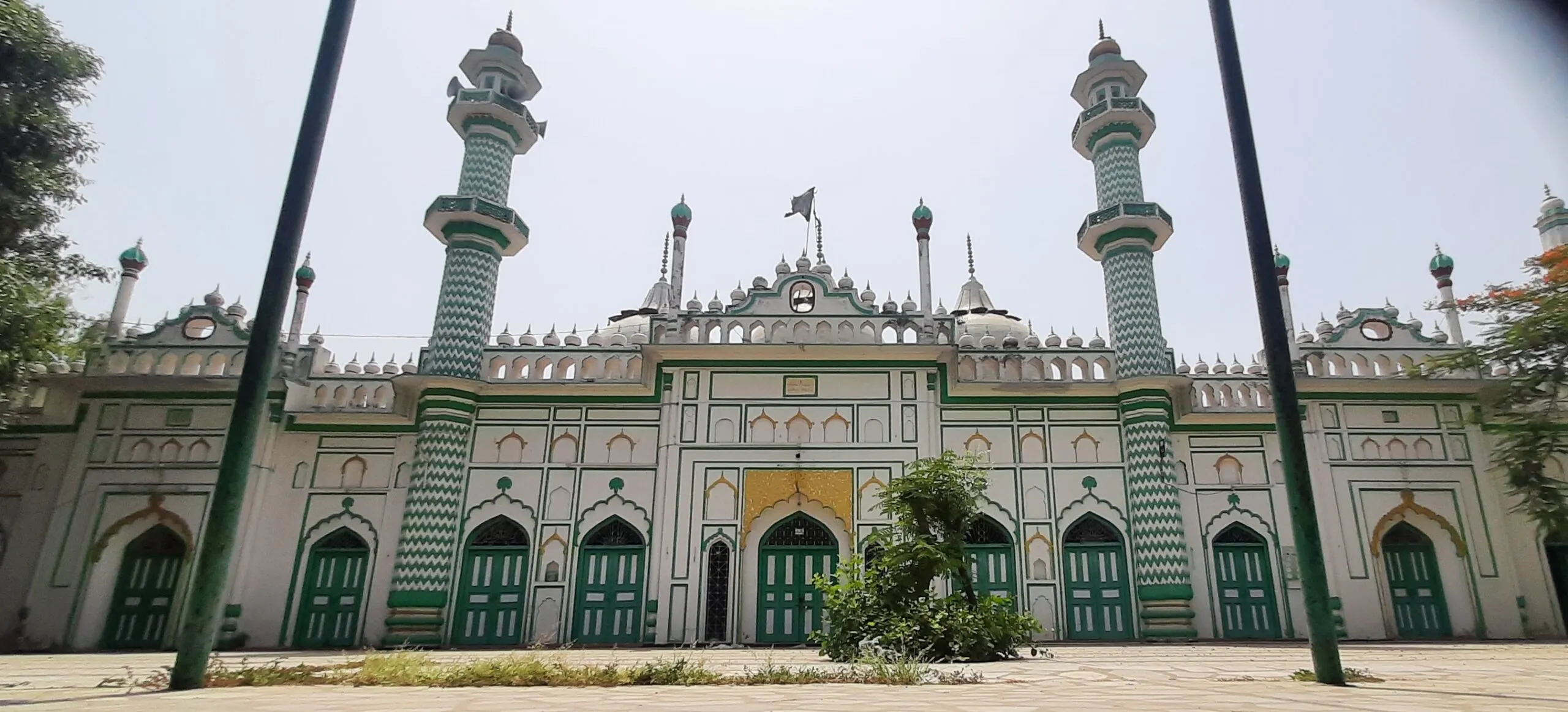 बरेली: केवल धार्मिक स्थल नहीं, क्रांति का केंद्र रही है नौमहला मस्जिद, 273 साल पहले रखी गई थी नींव