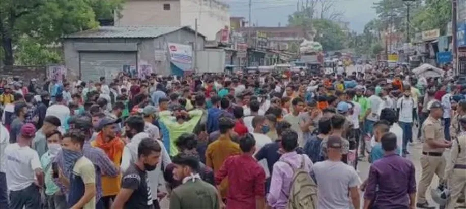 अब कुमाऊं में भी भड़की “अग्निपथ योजना” के खिलाफ चिंगारी