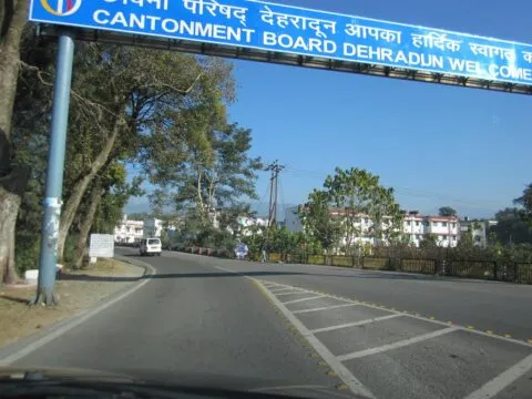 देहरादून: मुख्यमंत्री आवास और राजभवन को घेरने के लिए आगे नहीं बढ़ पायेंगे प्रदर्शनकारी, न्यू कैंट रोड पर धरना-प्रदर्शन प्रतिबंधित