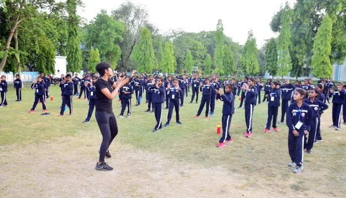 रायबरेली: एनटीपीसी में बालिका सशक्तिकरण कार्यक्रम में नन्हीं बच्चियां सीख रहीं प्रतिभाएं