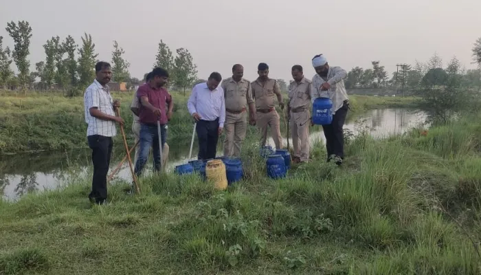 बहराइच: आबकारी विभाग ने अवैध शराब के खिलाफ चलाया अभियान, 65 लीटर मदिरा के साथ अभियुक्त गिरफ्तार