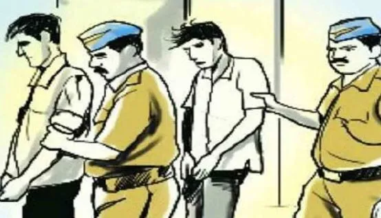 बरेली: संविदा कर्मियों ने जेई को पीटा, पुलिस ने दो लोगों को पकड़ा